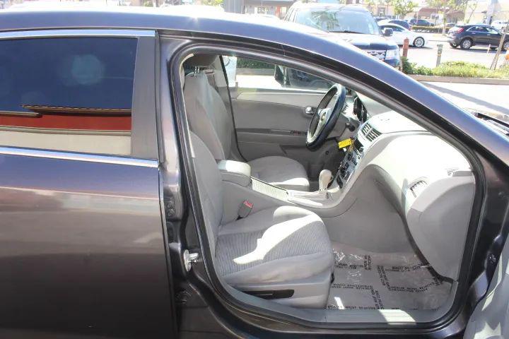 2011 Chevrolet Malibu LS