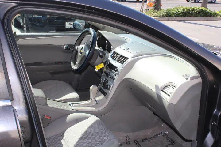 2011 Chevrolet Malibu LS