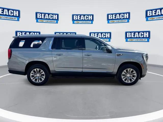 2025 GMC Yukon XL 4WD Denali