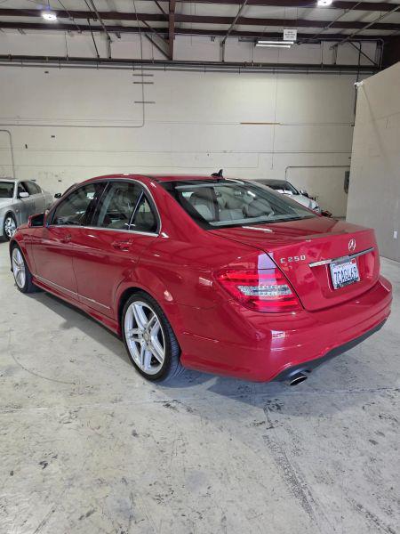 2014 Mercedes-Benz C 250 Sport