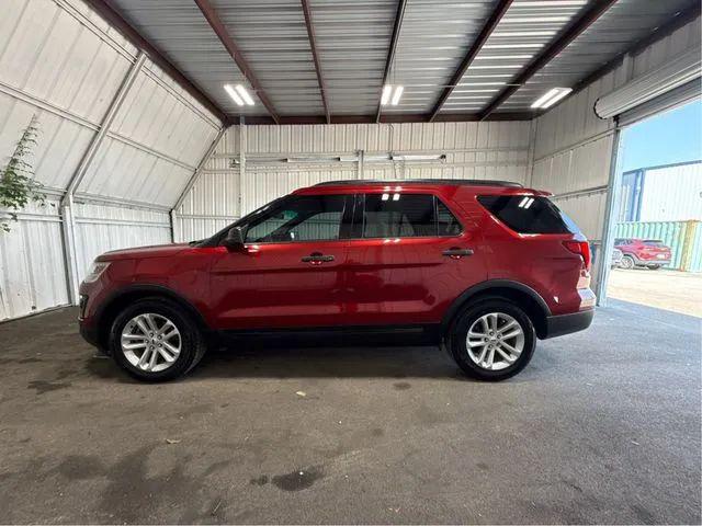 2017 Ford Explorer Base