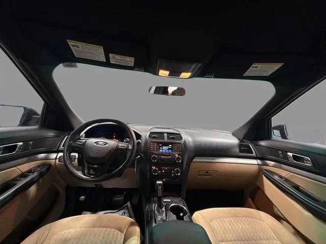 2017 Ford Explorer Base