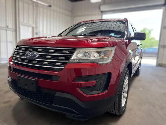 2017 Ford Explorer Base