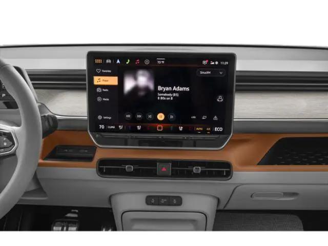 2025 Volkswagen ID. Buzz Pro S Plus with 4MOTION