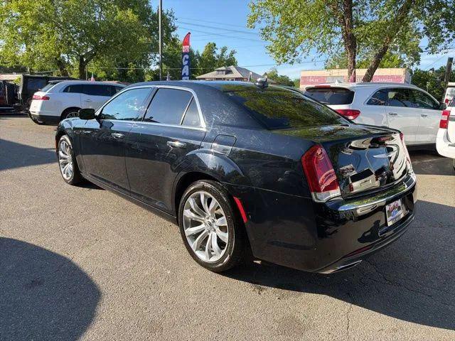 2019 Chrysler 300 Limited