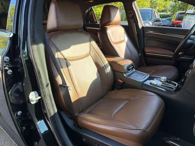 2019 Chrysler 300 Limited