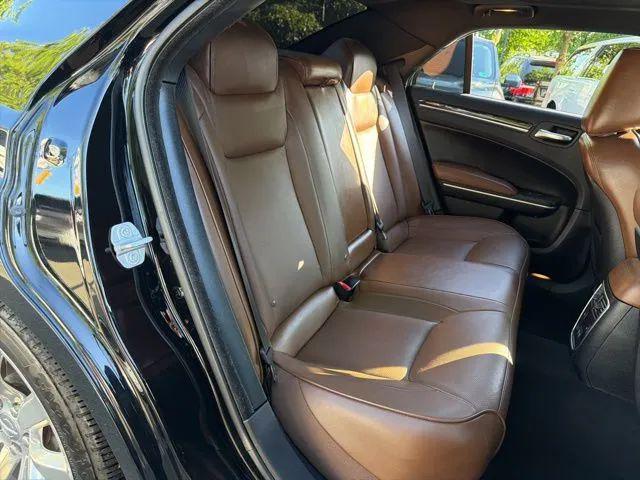 2019 Chrysler 300 Limited