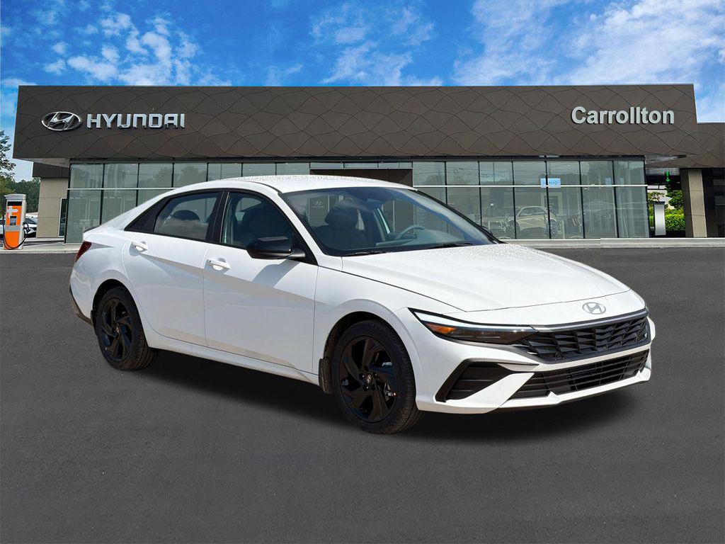 New 2026 White Hyundai SEL Sport image 4