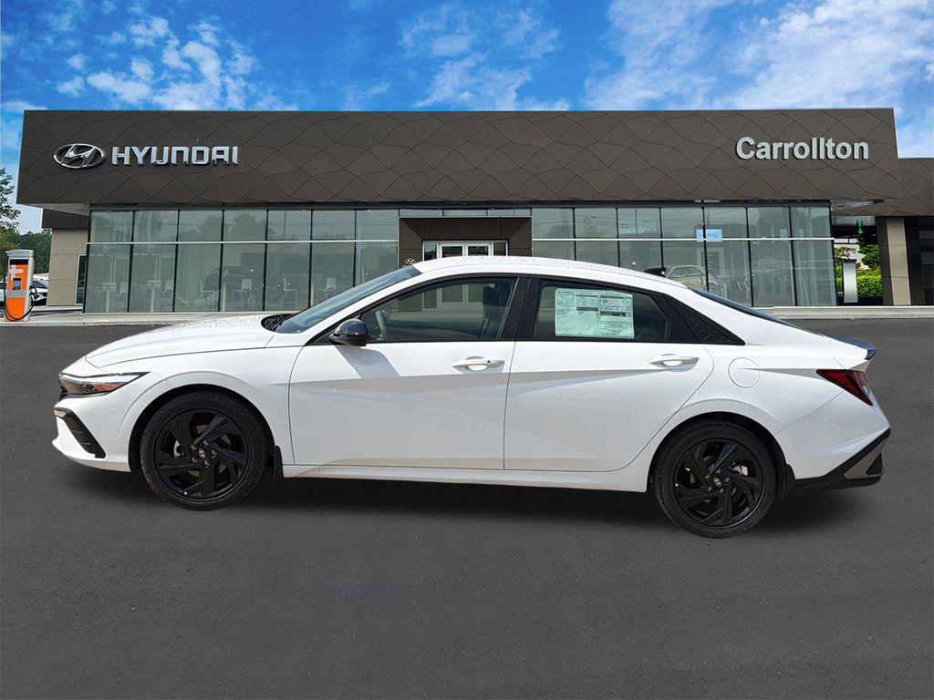 New 2026 White Hyundai SEL Sport image 9
