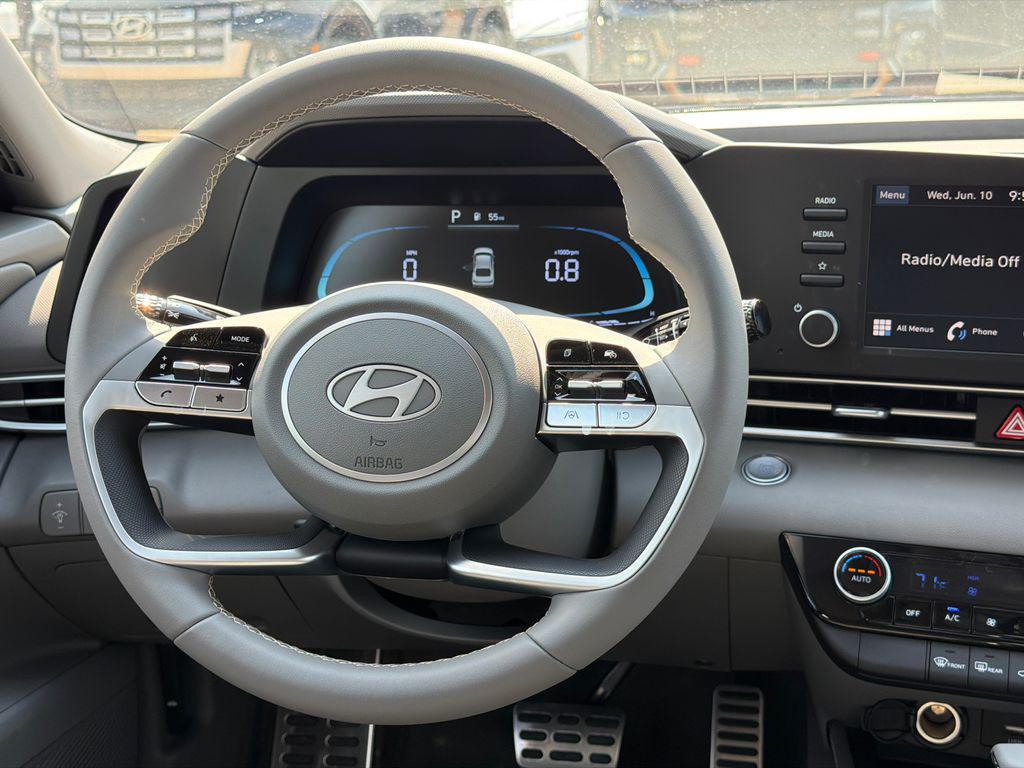 New 2026 White Hyundai SEL Sport image 24
