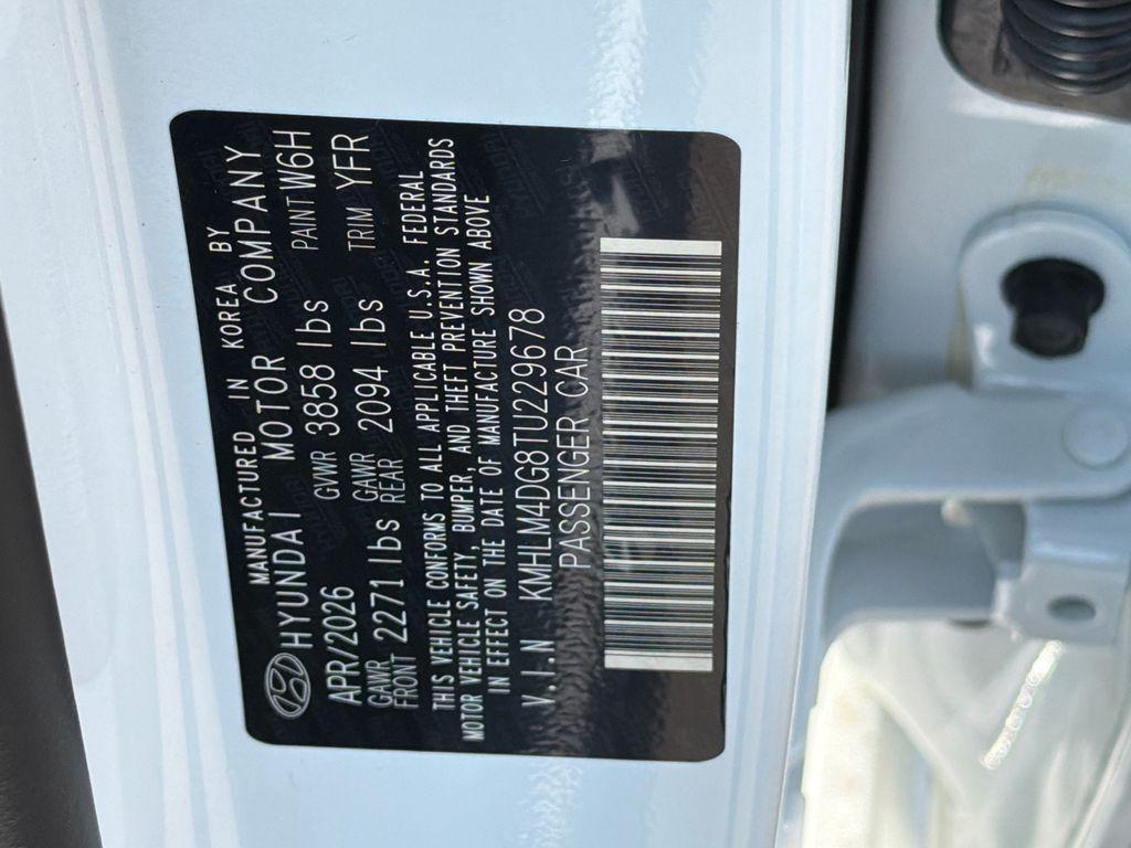 New 2026 White Hyundai SEL Sport image 33