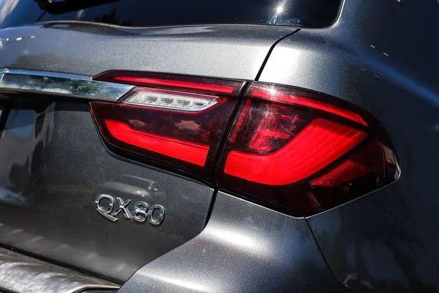 2018 INFINITI QX80 Base