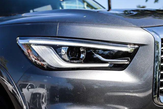2018 INFINITI QX80 Base