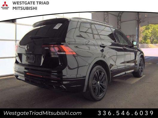 2022 Volkswagen Tiguan 2.0T SE R-Line Black