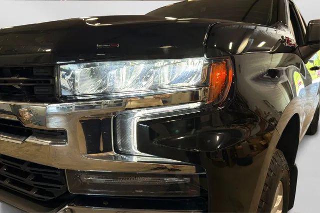 2020 Chevrolet Silverado 1500 4WD Crew Cab Short Bed LT