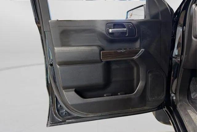 2020 Chevrolet Silverado 1500 4WD Crew Cab Short Bed LT