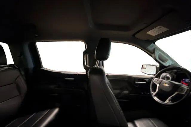 2020 Chevrolet Silverado 1500 4WD Crew Cab Short Bed LT