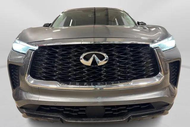 2023 INFINITI QX60 LUXE AWD