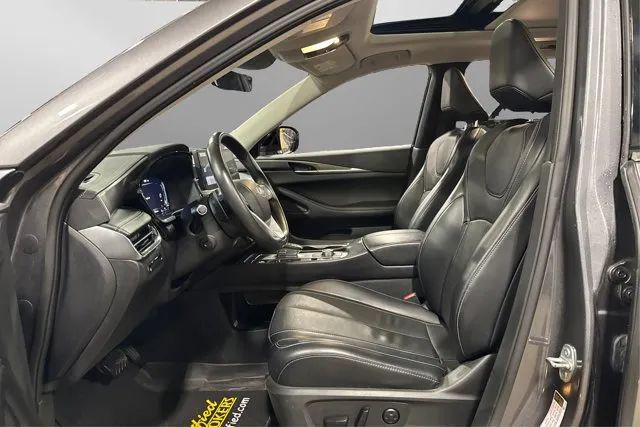 2023 INFINITI QX60 LUXE AWD