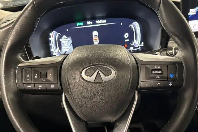2023 INFINITI QX60 LUXE AWD