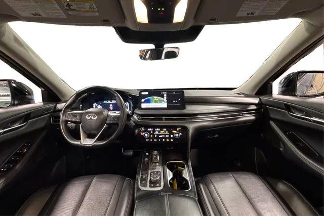 2023 INFINITI QX60 LUXE AWD