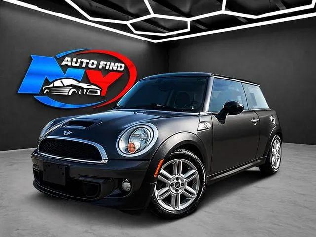 2013 MINI Hardtop Cooper S for sale in Massapequa, NY