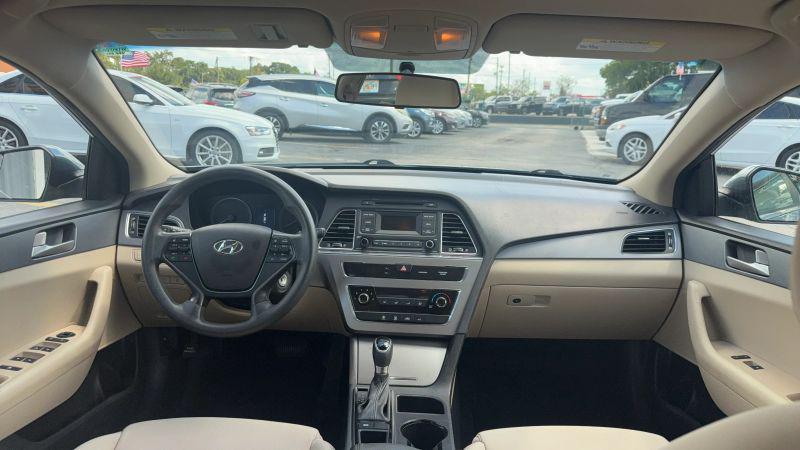 2017 Hyundai Sonata Base