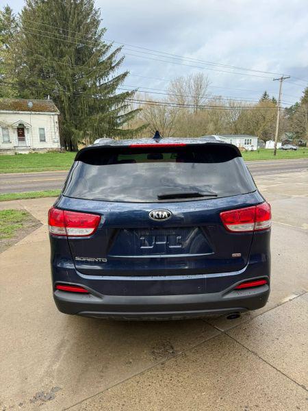 2016 Kia Sorento 2.4L LX