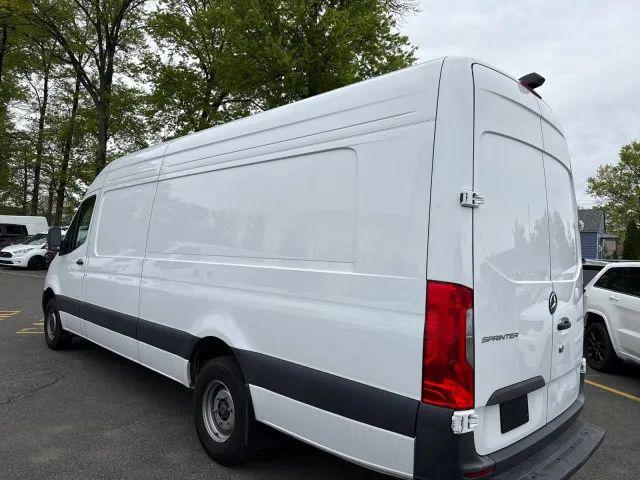 2024 Mercedes-Benz Sprinter 3500XD High Roof 4-Cyl Diesel HO
