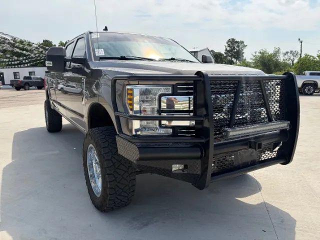 2019 Ford F-350 LARIAT