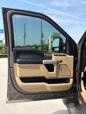 2019 Ford F-350 LARIAT