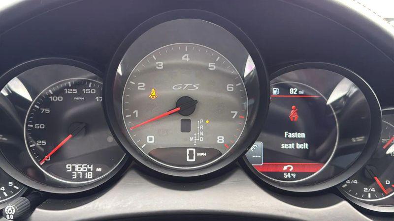 2013 Porsche Cayenne GTS