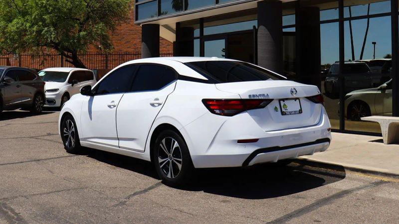 2021 Nissan Sentra SV Xtronic CVT