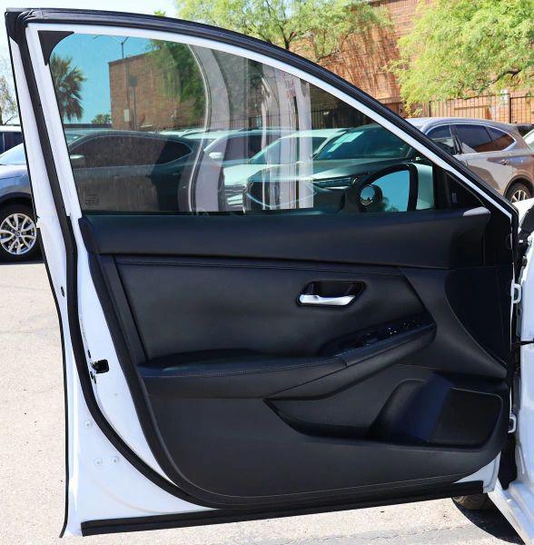 2021 Nissan Sentra SV Xtronic CVT