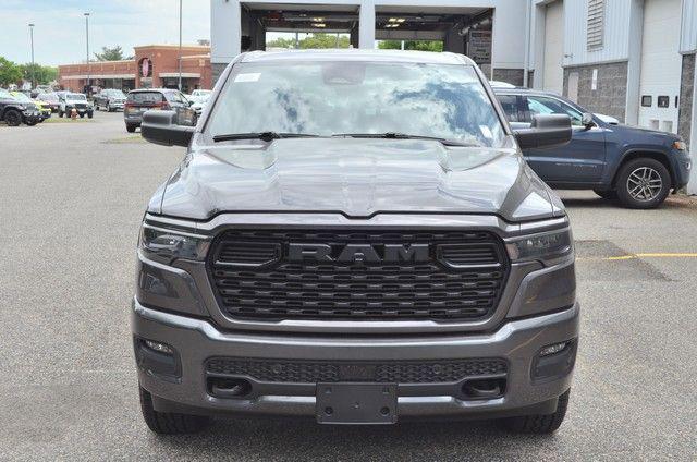 2026 Ram 1500 Express Crew Cab 4x4 57 Box