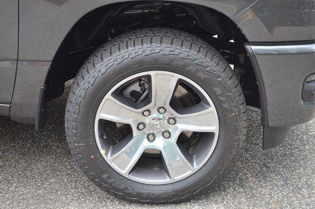 2026 Ram 1500 Express Crew Cab 4x4 57 Box