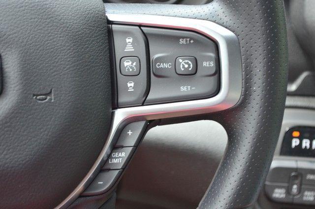 2026 Ram 1500 Express Crew Cab 4x4 57 Box