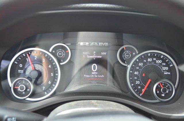 2026 Ram 1500 Express Crew Cab 4x4 57 Box