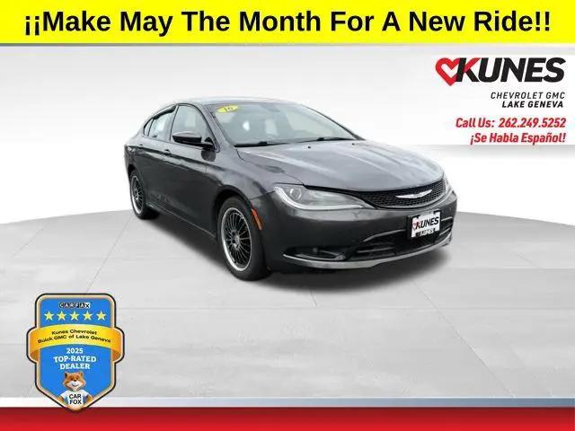 2016 Chrysler 200 S for sale in Lake Geneva, WI