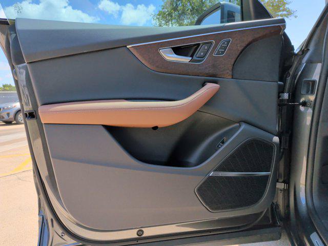 2026 Audi Q8 Premium Plus 55 TFSI quattro Tiptronic