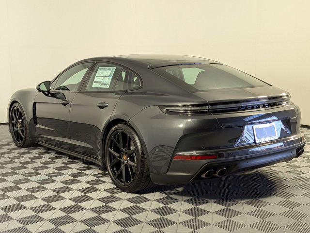 2025 Porsche Panamera 4