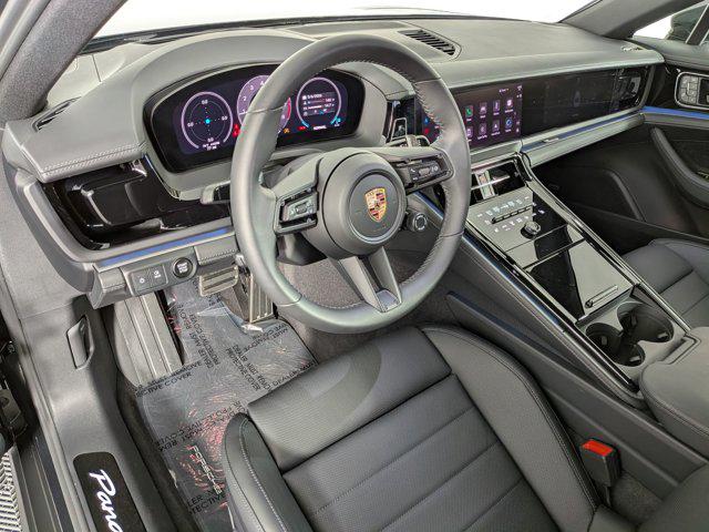 2025 Porsche Panamera 4