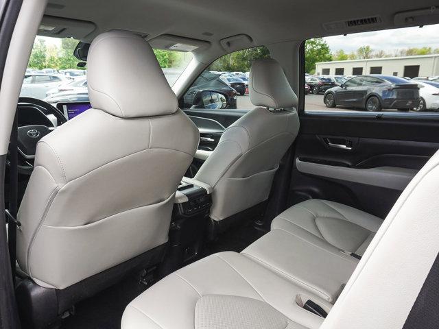 2024 Toyota Grand Highlander Hybrid XLE