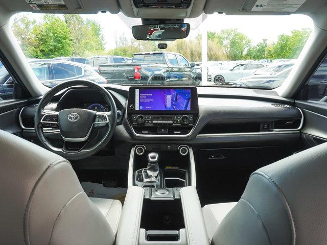 2024 Toyota Grand Highlander Hybrid XLE