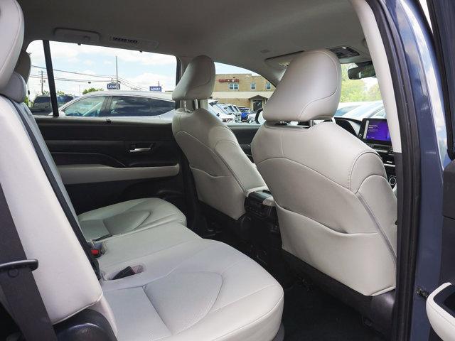 2024 Toyota Grand Highlander Hybrid XLE