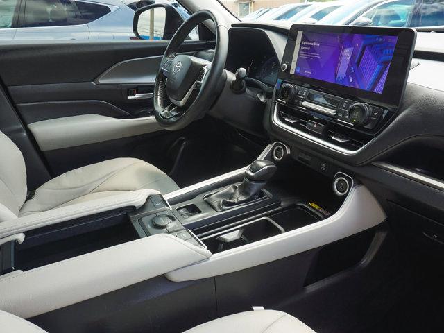 2024 Toyota Grand Highlander Hybrid XLE