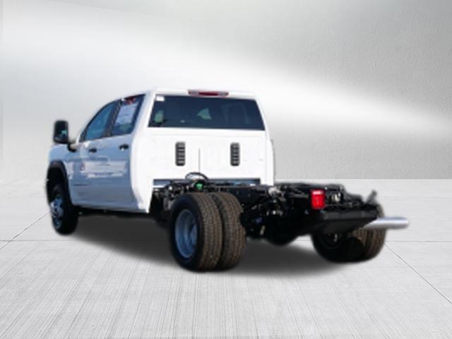 2026 GMC Sierra 3500HD Crew Cab, Long Bed, Pro Dual Rear Wheel, 4WD