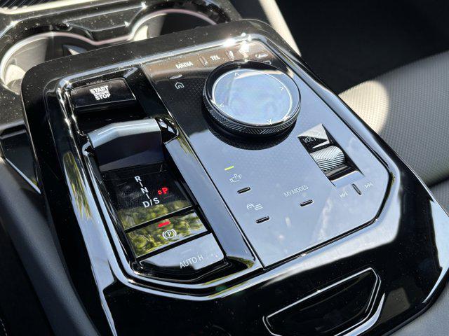 2027 BMW 5 Series 530i
