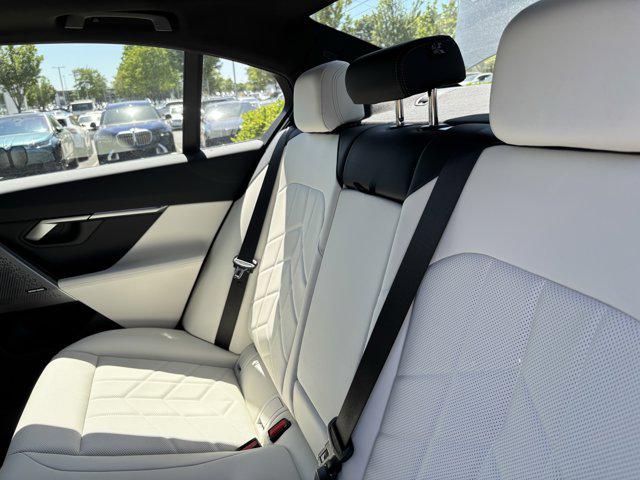 2027 BMW 5 Series 530i