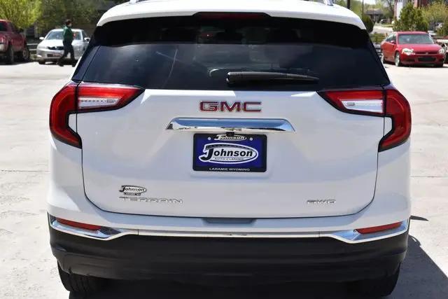 2024 GMC Terrain AWD SLT